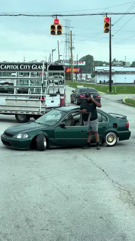 #fyp #badday #carcrashvideos #wheelfelloff #crashed #tireshop 
