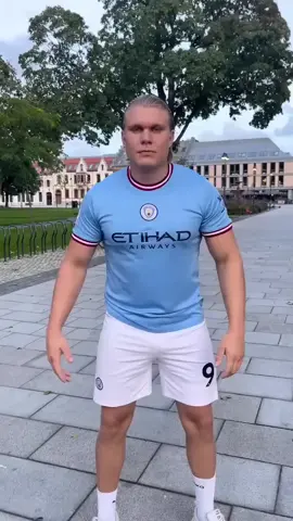 Haaland fake 😁😁😁 #haaland  #fake #football #risas