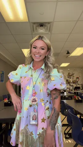 I love when school starts! 🌟 #ffa #teachersoftiktok #agteachersoftiktok #agadvisors #teacheroutfit #firstdayofschool #teacherfitchecks #classroomdecor #barbie #fyp 