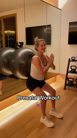 Prenatal workout 🤰🏼 #workoutvideo #nycpersonaltrainer #prenatalfitness #hamptonspersonaltrainer #miamipersonaltrainer #foryou 