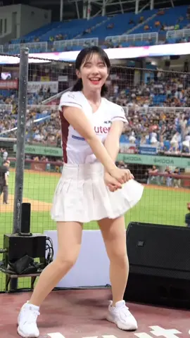 Every day more wonderful😉🐰🐰#치어리더 #이다혜 #李多慧 