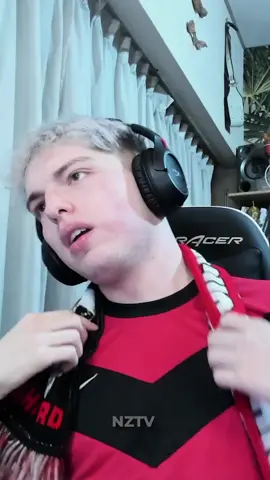 DAVO DICE QUE NEYMAR ES MEJOR QUE MESSI 🤨📸 #parati #pyf #foryou #davo #davoxeneize #twitch #streamer #futbol #boca #messi #argentina #ligaargentina #twitchclips #twitchargentina #neymar #cristianoronaldo #cr7 #ney #puerro