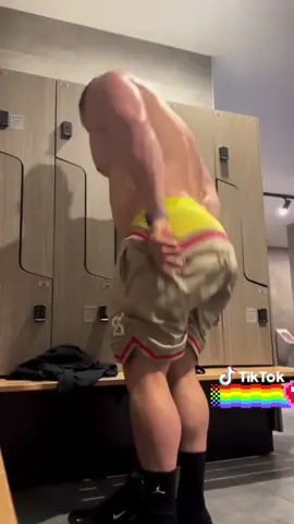 #gay #gaytiktok #gym #lgbt #lgbtq #muscel #fyp #foryou #viral #fypシ 