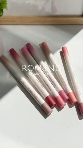 Mẫu kẻ viền môi Romand Lip Mate Pencil #romand #romandlipmatepencil #lipliner #fungchen