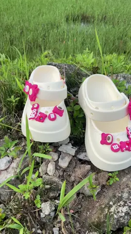 Gấu dâu . Đôi dép quốc dân 2023 #dep #dépbegai #depquaihauchobe 