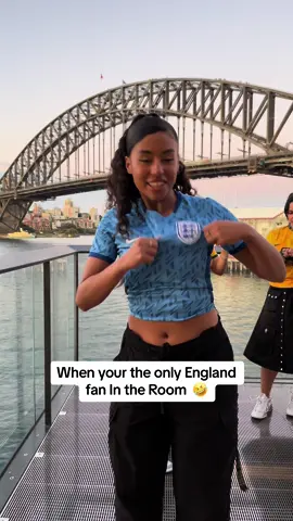 The Matilda fans are fiesty 🤣 !  It’s Game on 🇦🇺🏴󠁧󠁢󠁥󠁮󠁧󠁿 #FIFAWWC @Nike 