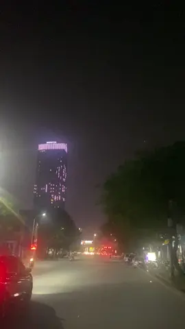 Nếu như có thể khóc hãy khóc và hét lên thật to vì những gì bản thân đã trải qua 😞😞😞