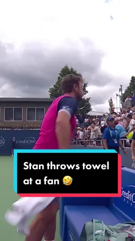 Close enough, hey Stan? 🙈🤣 #tennis #tennistv #atptour #funny #wawrinka 