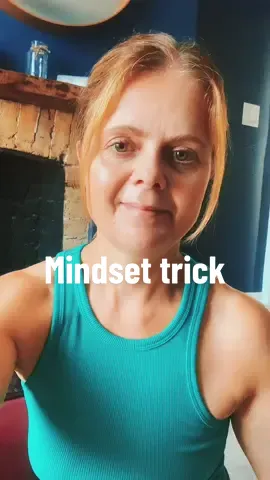 Mindset trick #calm #relax #anxiety #unapologeticallyme #positivevibes #breathwork #greeneyes #thoughts #mindsetshift #mindset