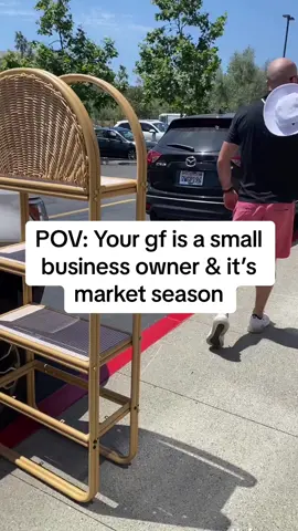 Our summer intern killed it on his first day at our @ocdreamersmarket event 😂😊🌟 Shout out to all the partners/spouses of creators that help make market days a smooth success! You are so appreciated ❤️ #cozyknitblanket #chunkyknit #chunkyknitblanket #chenilleblanket #fingerknitting #handmadegift #cozydecor #neutralaesthetic #shoplocal #shopsmall #smallbusinessowner #babygift #babyblanket #babyshowergift #vendormarket