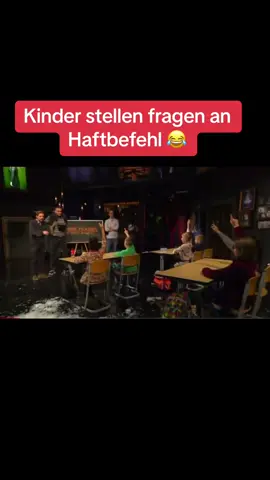 #viral #fy #fyp #foryou #tiktok #haftbefehl #klaasheuferumlauf #video #lustig 