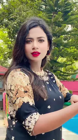 Mayay poira jaiben 🖤#trendingsong #foryou #mohima_official #foryoupage 