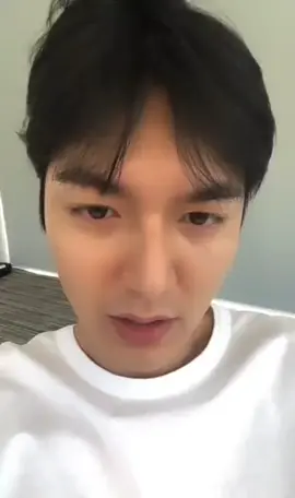 LEE MINHO👑 In a live they ask you to say 