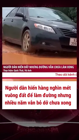 Người ta đã hiến hàng nghìn mét đất trị giá tiền tỷ rồi mà để đường lầy lội khổ sở thế này bảo sao không bức xúc #plxhvn #giaothong #giaothongvanminh #giaothongvietnam #giaothong360 #giaothongduongbo #giaothongantoan #antoangiaothong #vanhoagiaothong #hiendatlamduong #quyhoachdothi #quyhoachdatdai #bucxucquama #bucxucduluan #tinnong #tinnongtrongngay