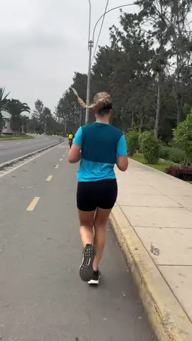 @Mica Bebin Un easy 📍Pentagonito #fyp #Running #lima #peru 
