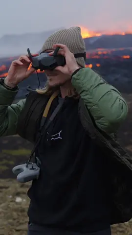 I flew into the heart of the Volcano 🌋 #fpv #volcano #iceland 