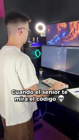 GEAR 5 . . #desarrolloweb #desarrolladorweb #frontend #backend #javascript #programacion #programador #junior #comedia #desarrollo #gear5 