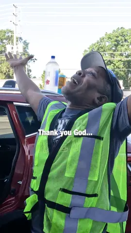 “No one has given me $100 in my life” 🥹❤️ (GoFundMe 1N B10) #carwash #money #surprise #kindness #happiness #fam 