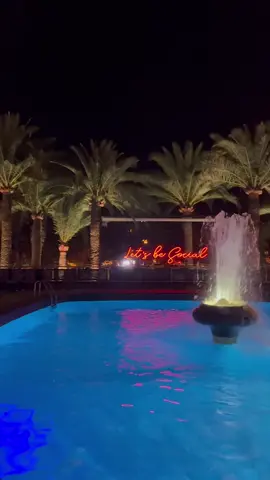 Nightlife in Social Club💃🪩 #Nightlife #Mallorca #Palmademallorca #Socialclub #Night #ArabTikTok #moroccantiktok #magalluf #Spain #ibiza #Playadepalma 