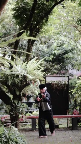 Jurus Sipecut. wilujeung 17 Agustus hari kemerdekaan 🇮🇩🇮🇩 #pencaksilat #silat #abah 