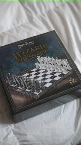 Step into the wizarding world of strategy and magic with our Harry Potter Chess Set♟️🔮