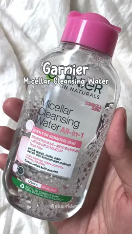 Langsung bersih dgn sekali usap✨✨ uda pake daridulu dan selalu jadi andalan 🥰 #fyp #garnier #garniermicellarwater #garnierpink #micellarwater #rekomendasimicellarwater 