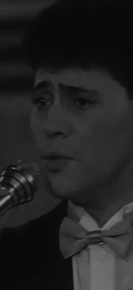 فاتنا وقال راجع… #يلي_تعبنا_سنين_في_هواه #WelcomeWassouf 