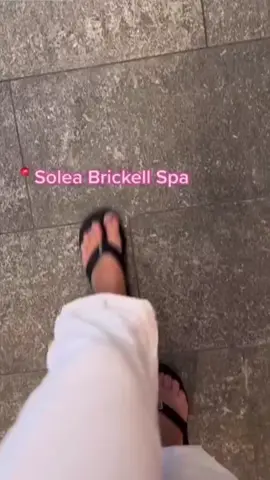 Beat in a pinch bikini bod! This is a great thing to do before weddings, rehearsals, photo shoots…get your abs on💪🏻  ##absworkout##abdominoplasty##miamispas##brickellmiami##spasinmiami