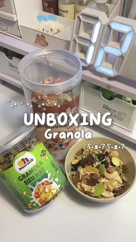 Ngon quá trời ngon✨🤩 #granolasieuhat #ngucocyenmach #unbox #unboxing #LearnOnTikTok #mcv #muataitiktok #xh #fyp #xuhuong 