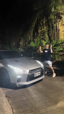 Goofy video #carsofcebu #cebucars #porsche #gtr #bmw #carspotting #carspotter #cebu #cars #cartok #carsoftiktok #fyp 
