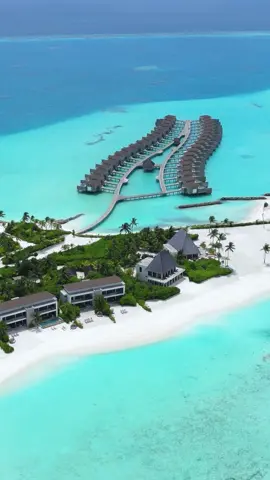Kuda Villingili Maldives, the perfect island sanctuary of your dreams where every moment is a whisper of magic.  #KudaVillingiliMaldives #LuxuryResort #TimeAndSpaceRedefined #Maldives #VisitMaldives