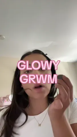 Glowy summery grwm #glowygrwm #ericag✨ #favmakeupproducts #glowymakeup #glowymakeuplook 