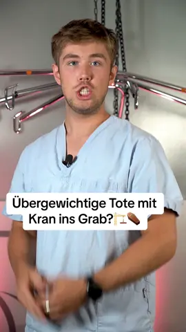 Wie kommt ein übergewichtiger Mensch ins Grab?⚰️🏗️🤔 #bestatter 