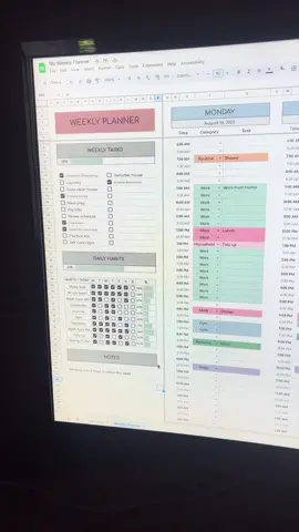 My brain is loving this productivity hack 🧠😍✨ #adhd #adhdinwomen #weeklyplanner #weeklyschedule #habits #productivityhack #productivitytips #productivity #executivedysfunction #adhdtiktok #adhdprobs #googlesheets 