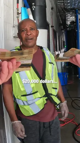 “We wanted to give you $20,000” 🥹❤️ #kindness #money #surprise #family 