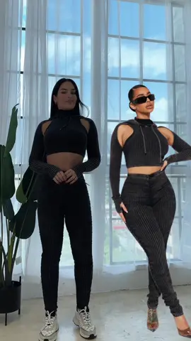 Wow 💥🔥😍 @FashionNova as always surprising me 🔥😍 amo toda la ropa #haul #ropa #grwm 