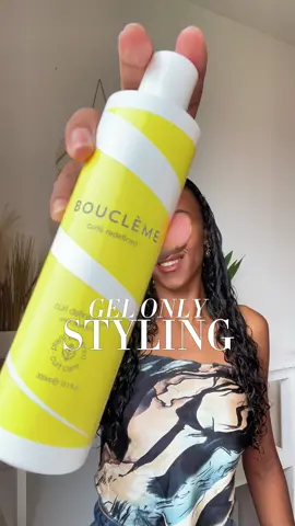 Gel only curl styling 🤍  #curlyhair #curls #curlyhairstyles #curlyhairhacks #haircare #hairstyling #naturalhair #naturalcurls 