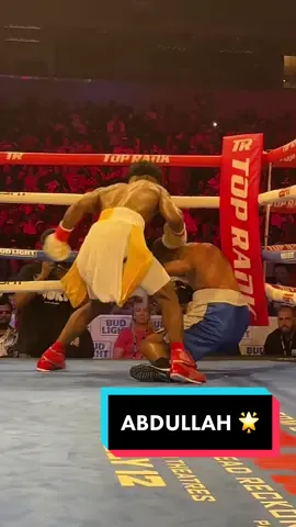And he’s only 19 years old 😳 #abdullahmason #boxing #ohiosports 