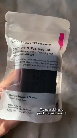 I hope these help my breakouts 😫🫶🏼 thank you so much @Carbon Theory! you can find these products at @Ulta Beauty #carbontheorygiftedme #carbontheory #ulta #acnepromeskincare #skincare #gurwm #skincaregrwm #grwm 