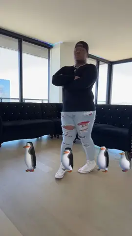 Me and my crew pulling up 🐧 