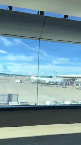 Japan's Airport , Narita airport #airplane #airport #japan 
