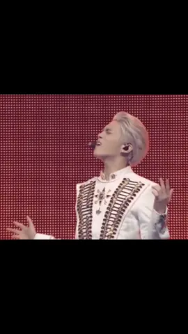 His long high notes are perfect  #jonghyun #jjong #shinee #xyzbca 