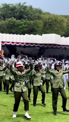 TIAP HARI GOYANG SAMA MEREKA JUGA MIMIN MAU😁🙌🏽 #fyp #tni #indonesia 