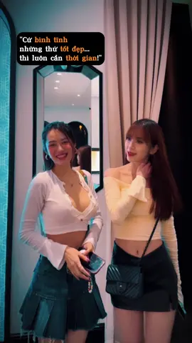 Cưng với thương ghệ lắm @Minh Thư Nguyễn ❤️ Cám ơn vì trong thanh xuân này chúng ta quen biết và coi nhau như Gia Đình.👭 #linhchi #milan #mybestfriend 