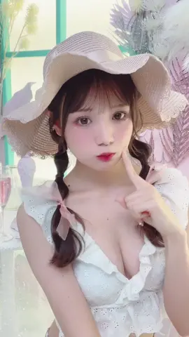 NGカットがかわいすぎるのでそのまま使っちゃいました🎀🫶🏻🐰 #ふーりー #古澤里紗 #ngカット #水着#みずかきりー  @sugar_nine 