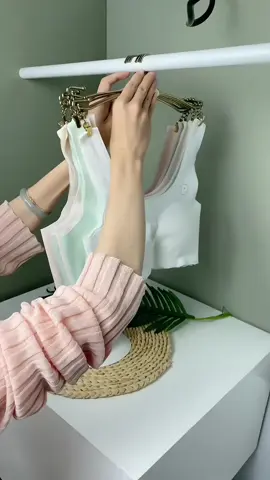 Áo lót cho bé trong thời kỳ phát triển rất quan trọng ạ #mevabegai #quanao #aochobegai #aonuanguoi #aolotbegai #begaimoilon #mei #xh #xuhuong 