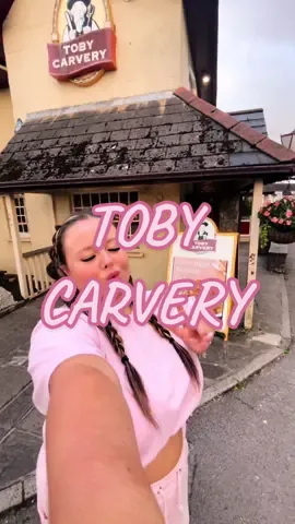 Come to Toby Carvery with me, and if you're not enjoying it with Stowford Press, you're missing out! @Toby Carvery AD #eatwithcharly #tobycarvery 