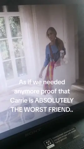 Hate watching AJLT... I didn't like Carrie back in the days, but wow she's digging a new low with every episode... #ajlt #andjustlikethat #carriebradshaw #aiden #mirandahobbes #samanthajones #charlotteyork #satc 