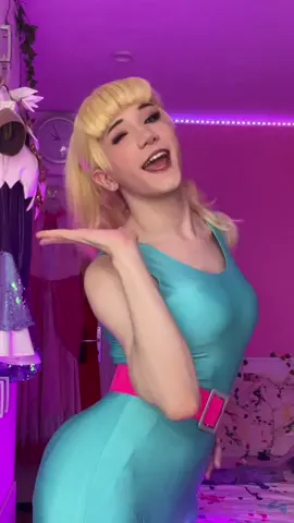 i‘ve been working NONSTOP on my bayonetta 3 cosplay to make her read for gamescom🫠 i‘m so stressed omgg👁️👄👁️ #Barbie #BarbieMovie #cosplay #toystory 