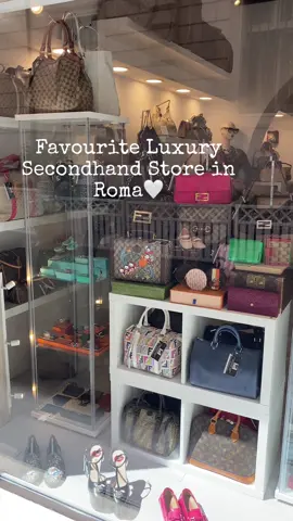 #fy #fyp #discoverroma #luxury #luxurylife #secondhand #vintagefashion #vintage #highfashion #fashion #chanel #dior #fendi #lv #louisvuitton #roma #rome #shopping #luxurysecondhand #rome #italy #style 